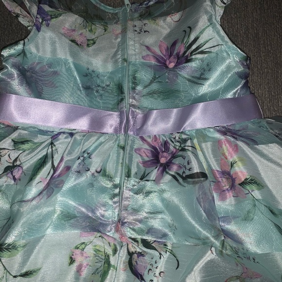 Toddler Dress - Picture 3 of 6